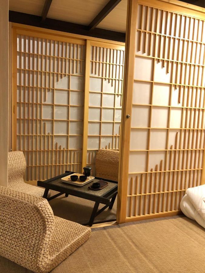 台甕茶室青年旅館 Tai-Wong Tatami Room Hostel Tchaj-nan Exteriér fotografie